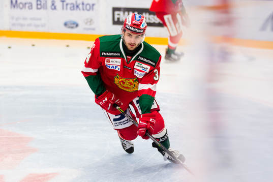 Moras Matej Galbavy före ishockeymatchen i SHL mellan Mora