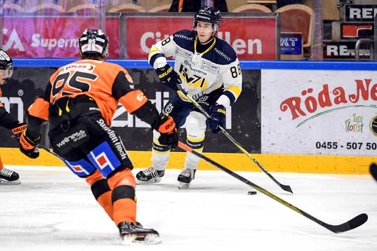 s Pierre Engvall och Karlskronas Carl Persson