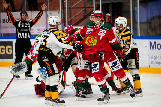 Skellefteås Sebastian Ohlsson och Moras Daniel Grillfors