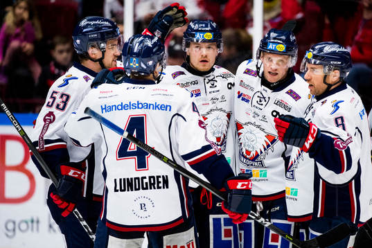 Linköpings spelare jublar