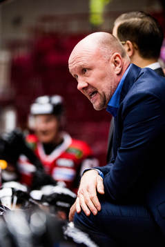 Malmö Redhawks tränare Peter Andersson