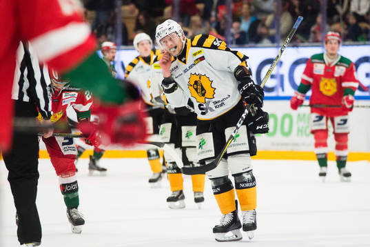 Skellefteås Oscar Möller deppar