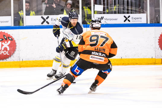 s Topi Jaakola  och Karlskronas Per Ledin