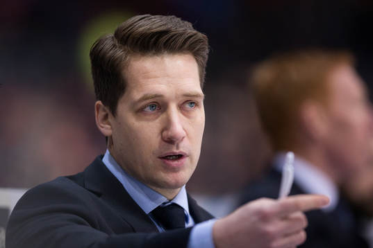 Växjös tränare Sam Hallam
