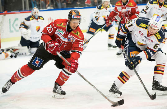 Örebros Marcus Weinstock och Djurgårdens Markus Ljungh
