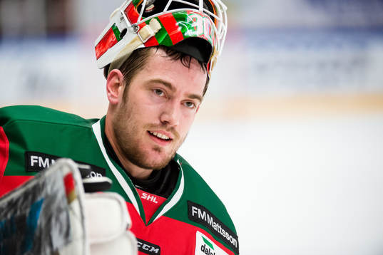 Moras målvakt Mattias Pettersson jublar