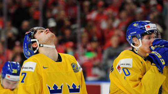 Sveriges Timothy Liljegren och Isac Lundeström deppar