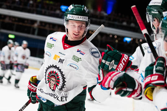 Frölundas Christoffer Ehn  jublar
