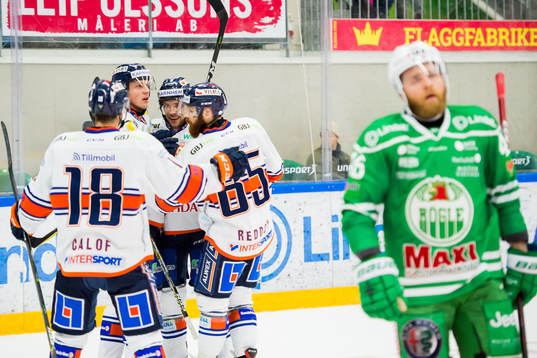 Rögles Janne Jalasvaara deppar och Växjös Joel Persson