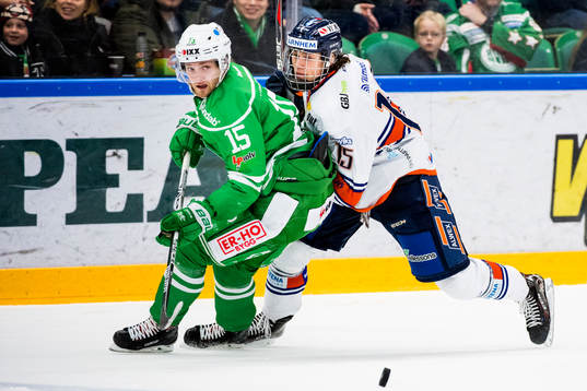 Rögles Simon Ryfors och Växjös Dominik Bokk