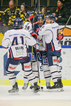 Linköpings Andrew Gordon jublar