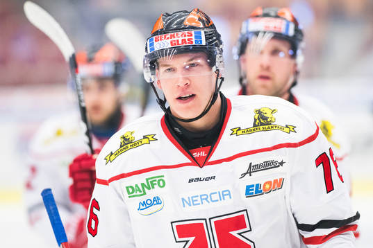 Örebros Jare Sallinen jublar