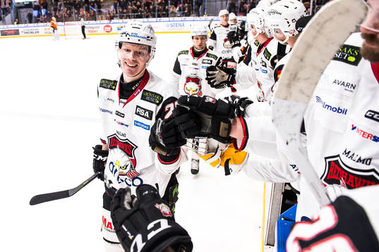 Malmö Redhawks Lars Bryggman jublar