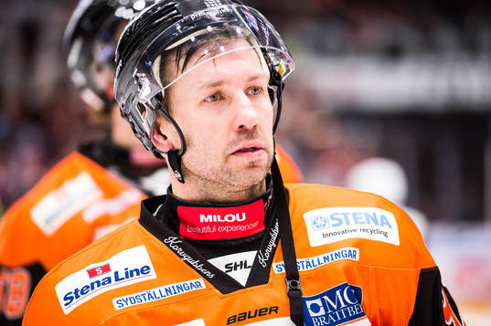 Karlskronas Per Ledin  deppar