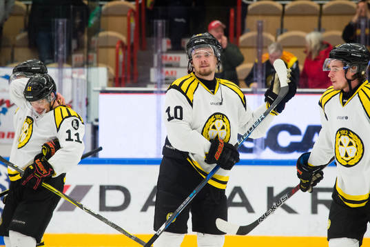 Brynäs Marcus Ersson jublar