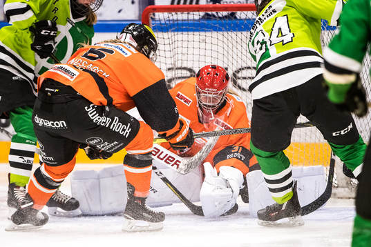 Karlskronas målvakt Julia Karlsson