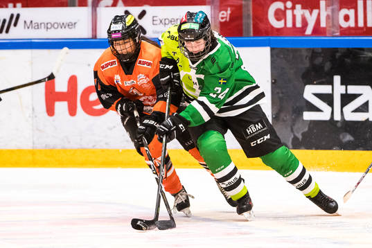 Trollhättans Elvira Svensson och Karlskronas Vanessa