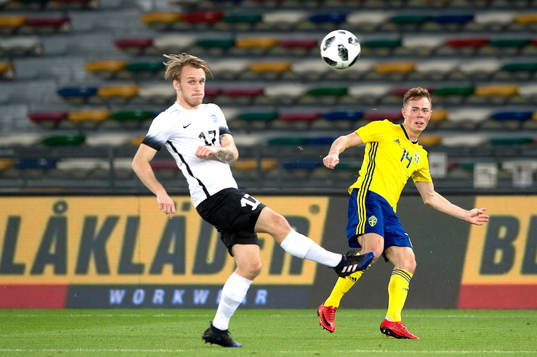 Sveriges Joel Andersson och Estlands Mark Oliver Roosnupp