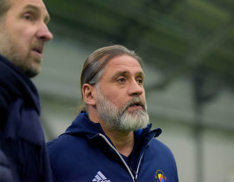 tränare Özcan Melkemichel