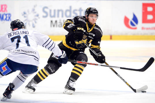 Bläddra bland fler bilder av Ishockey, Hockeyallsvenskan, AIK - Karlskoga