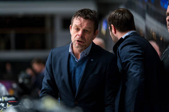 Karlskogas tränare Niklas Czarnecki
