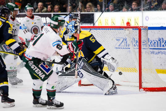 s målvakt Fredrik Pettersson-Wentzel
