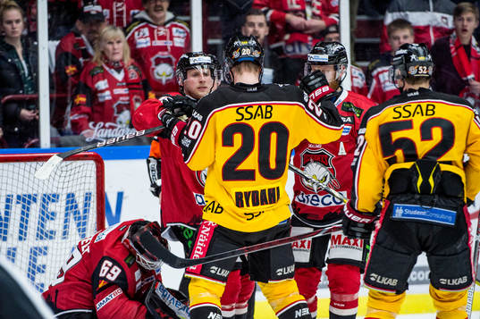 Malmö Redhawks Axel Wemmenborn i bråk med Luleås Gustav