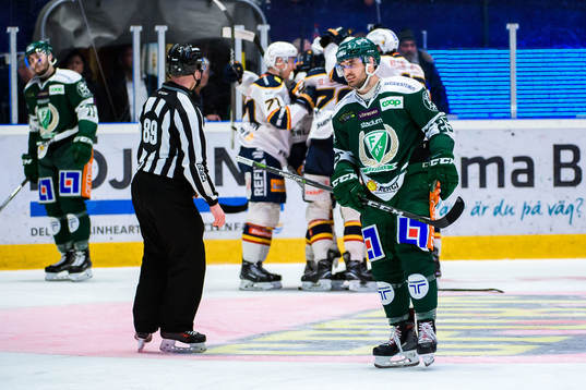 Färjestads Martin Johansson deppar