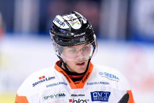 Karlskronas Joel Kellman deppar