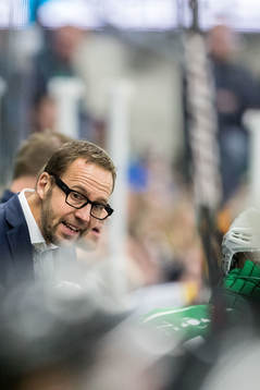 Rögles assisterande tränare Roger Hansson