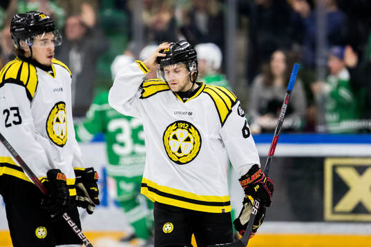 Brynäs Lucas Carlsson och Juuso Ikonen deppar