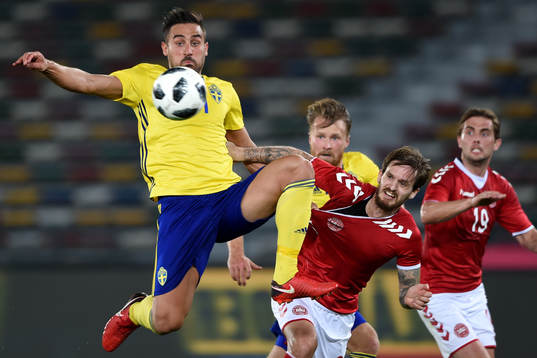 Sveriges Sotirios Papagiannopoulos och Danmarks Kian Hansen