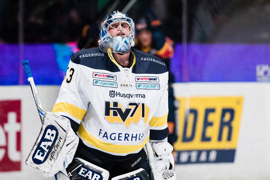 s målvakt Fredrik Pettersson-Wentzel deppar