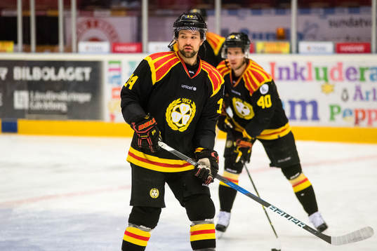 Brynäs Johan Alcén före ishockeymatchen i SHL mellan