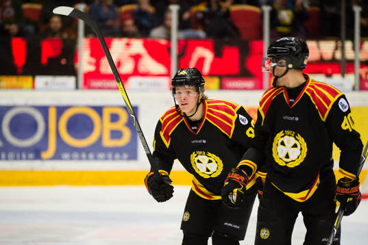 Brynäs Jesper Boqvist jublar