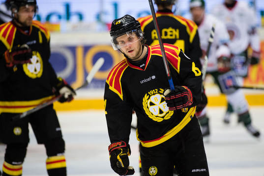 Brynäs Juuso Ikonen deppar
