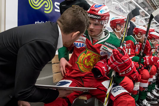 Moras Marcus Fagerudd  i ishockeymatchen i SHL mellan Mora