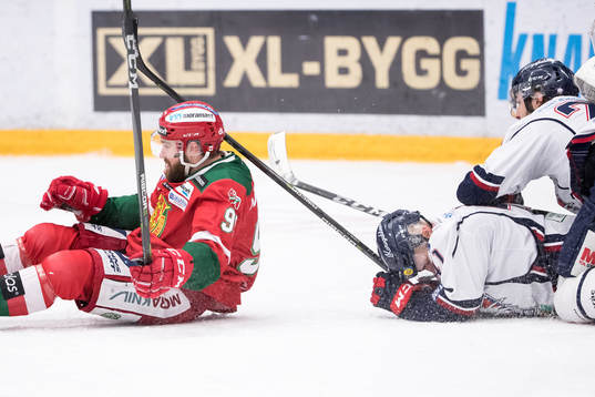 Moras Sebastian Hartmann  i ishockeymatchen i SHL mellan