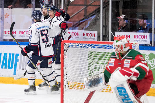 Linköpings Emil Sylvegård jublar