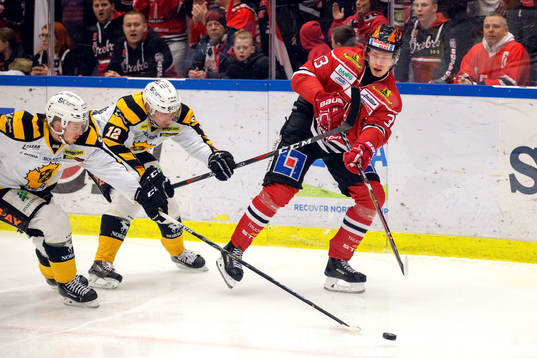 Örebros Christopher Mastomäki och Skellefteås Adam