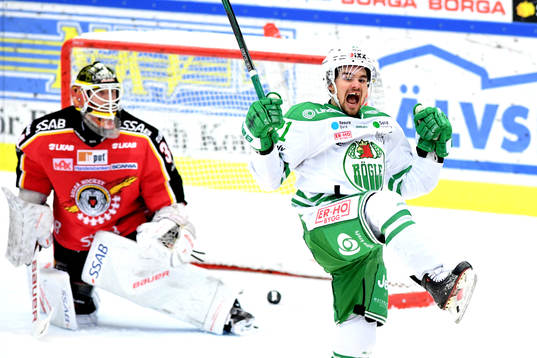 Rögles Kevin Gagné jublar