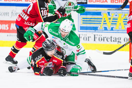 Luleås Johan Forsberg och Rögles Alen Bibic