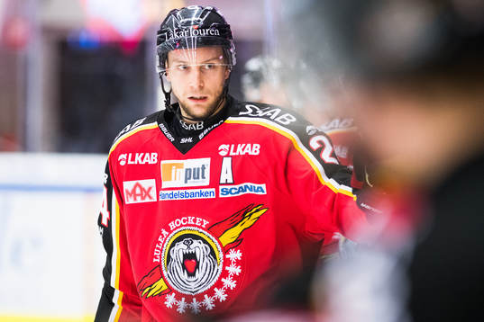 Luleås Johan Harju jublar