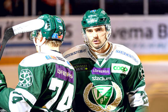 Färjestads Martin Johansson jublar