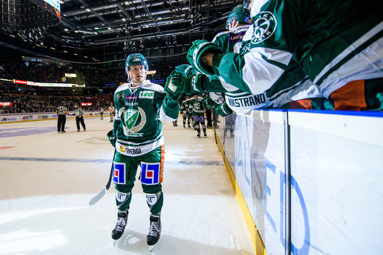 Färjestads Marcus Nilsson jublar