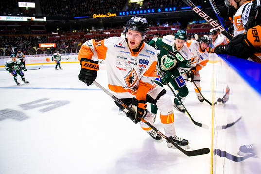 Karlskronas Joseph Jonsson och Färjestads Per Åslund