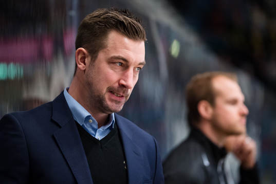 s assisterande tränare David Engblom