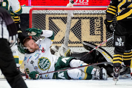 s målvakt Erik Källgren
