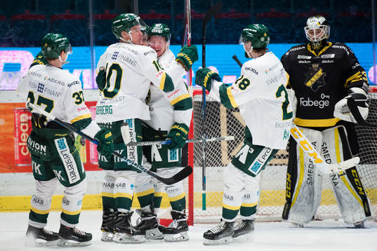 Björklövens David Lindquist jublar
