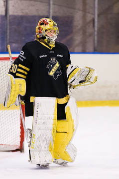 s målvakt Minatsu Murase